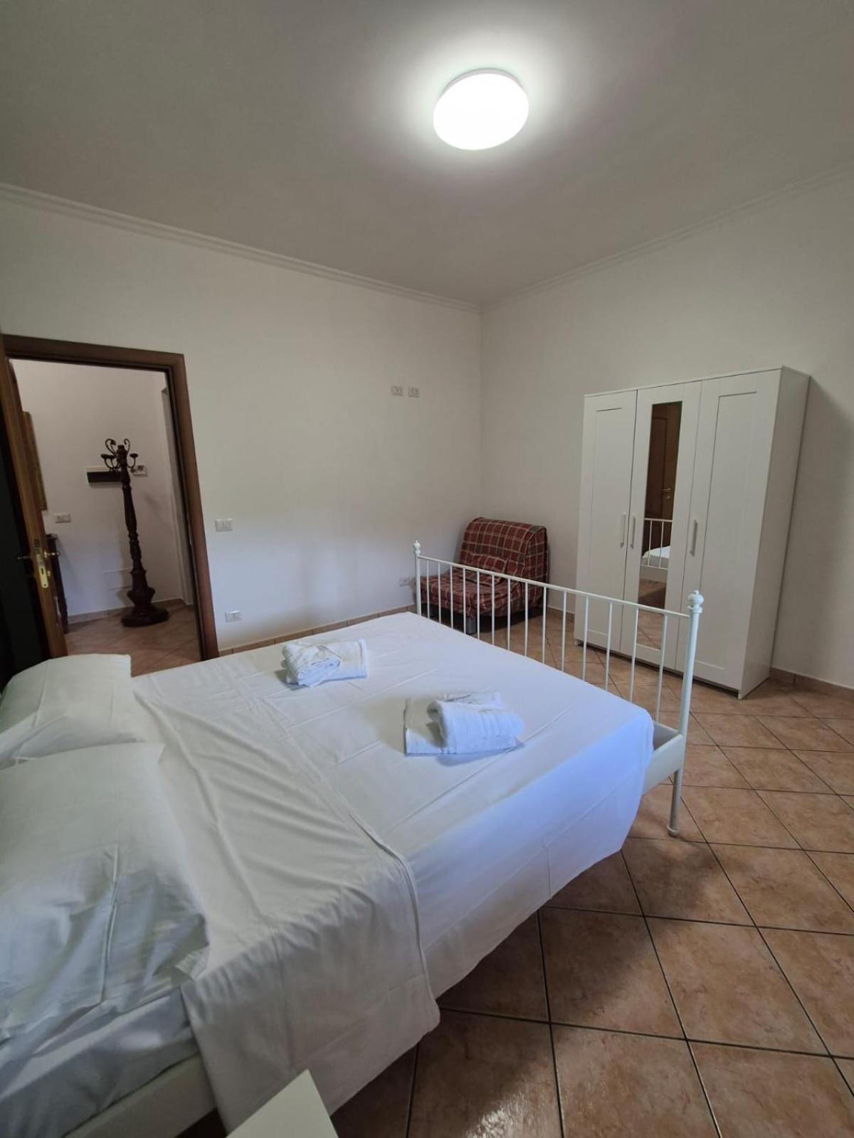 Appartement Madi House à Fiumicino Extérieur photo